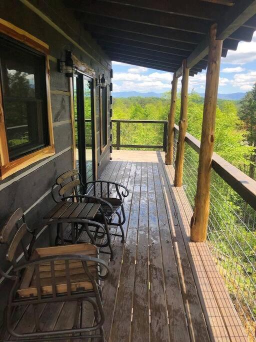 The Log Castle~Stunning Mountain Views~Hot Tub Villa Sevierville Buitenkant foto